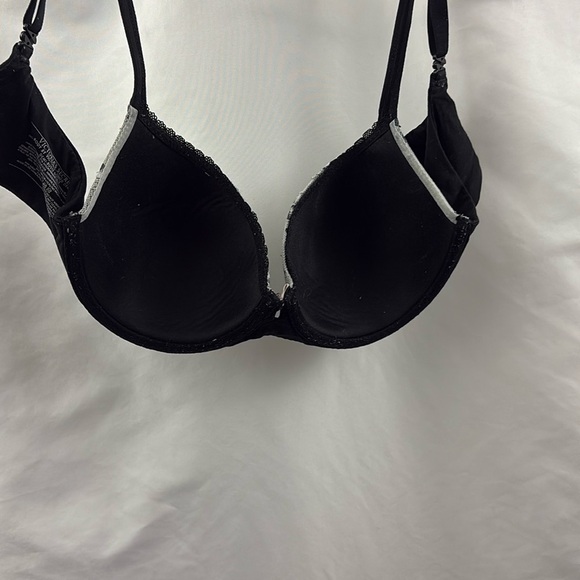 Victoria’s Secret Bra 34D Lined Demi Body By Victoria Black White Lace - Picture 7 of 9